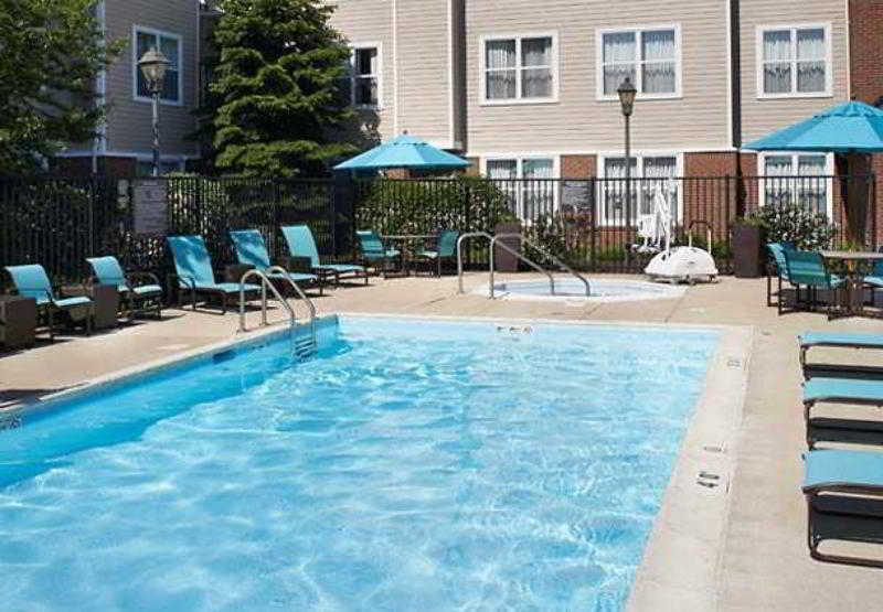 Residence Inn By Marriott Chicago Wilmette/Skokie Екстериор снимка