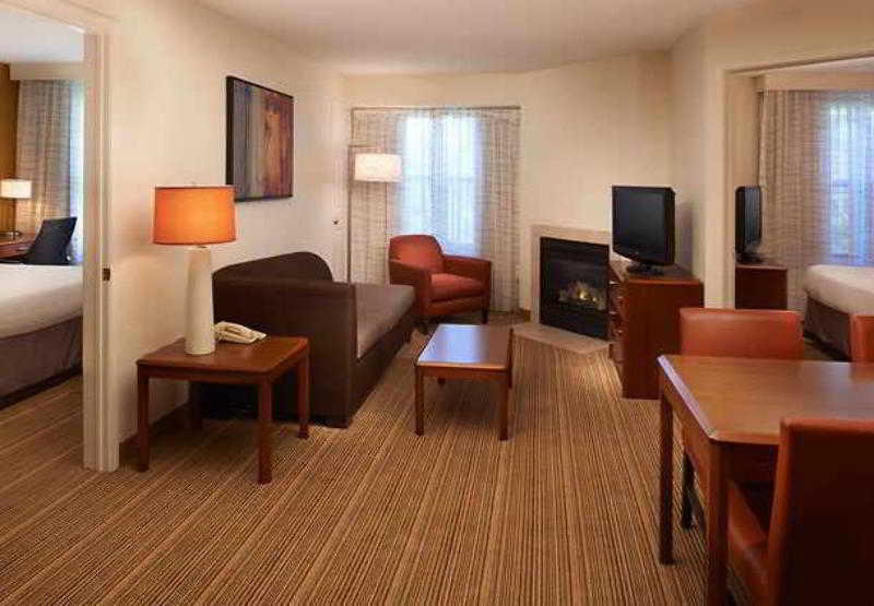 Residence Inn By Marriott Chicago Wilmette/Skokie Екстериор снимка
