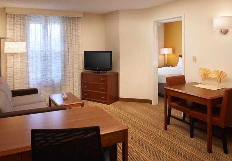 Residence Inn By Marriott Chicago Wilmette/Skokie Екстериор снимка