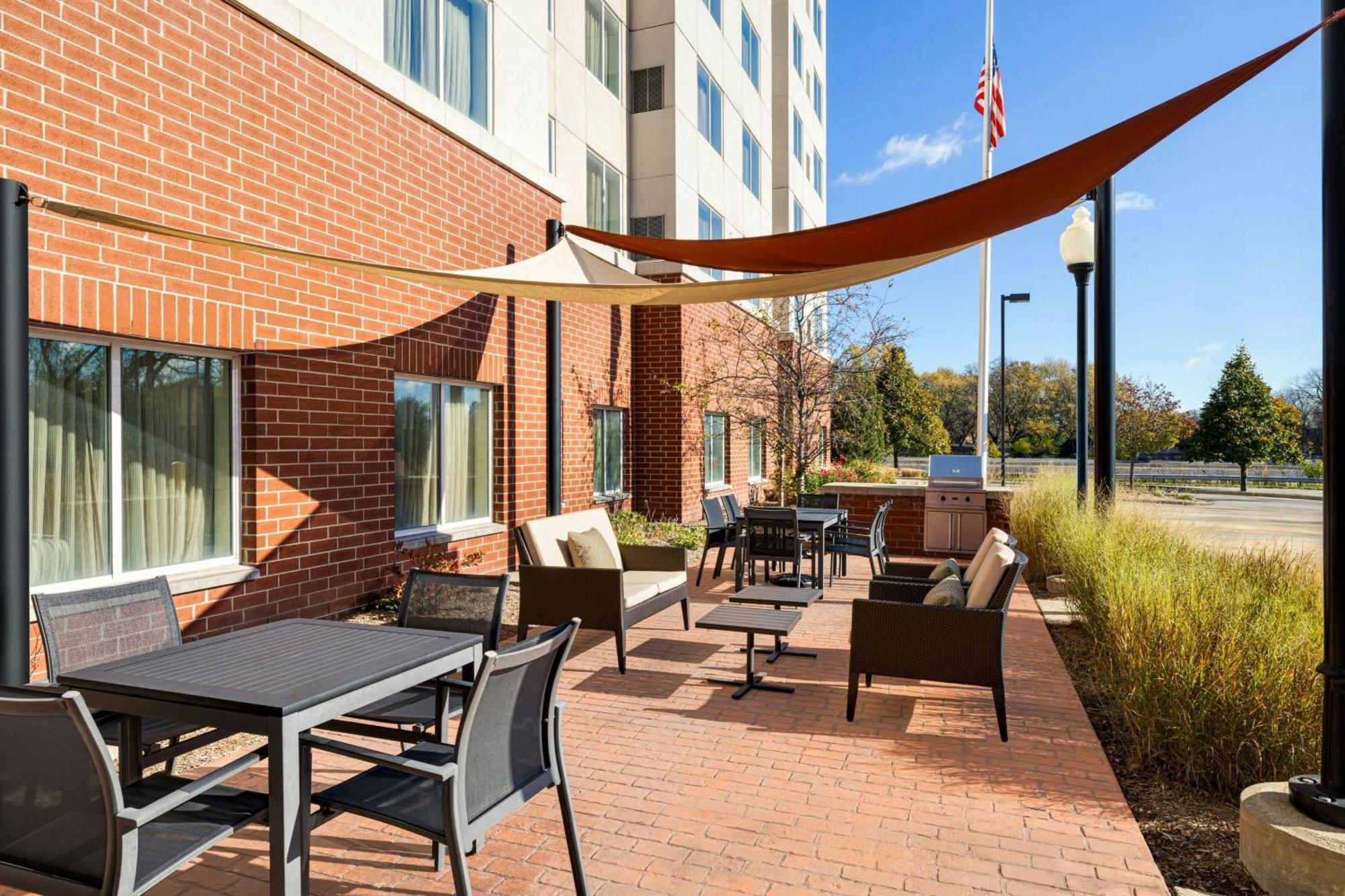 Residence Inn By Marriott Chicago Wilmette/Skokie Екстериор снимка